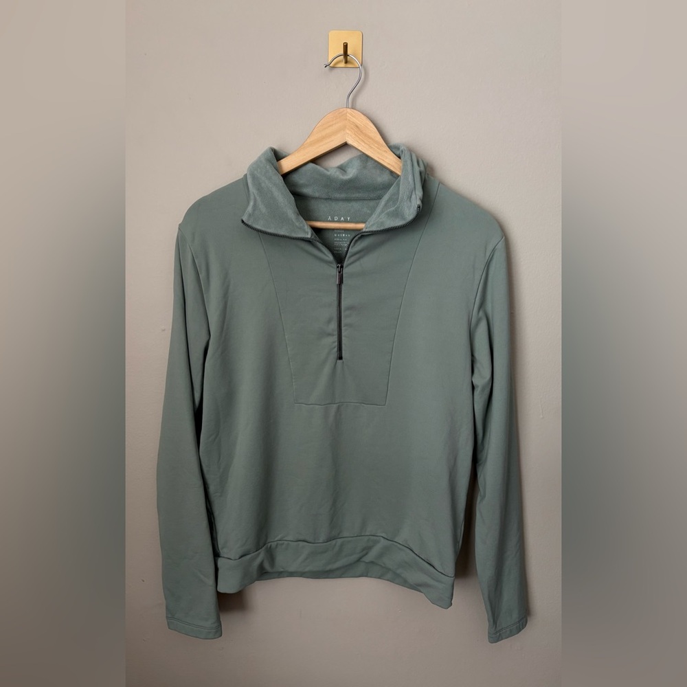 Medium ADAY‎ Fleece Light Green 1/4 Zip Pullover Sweater